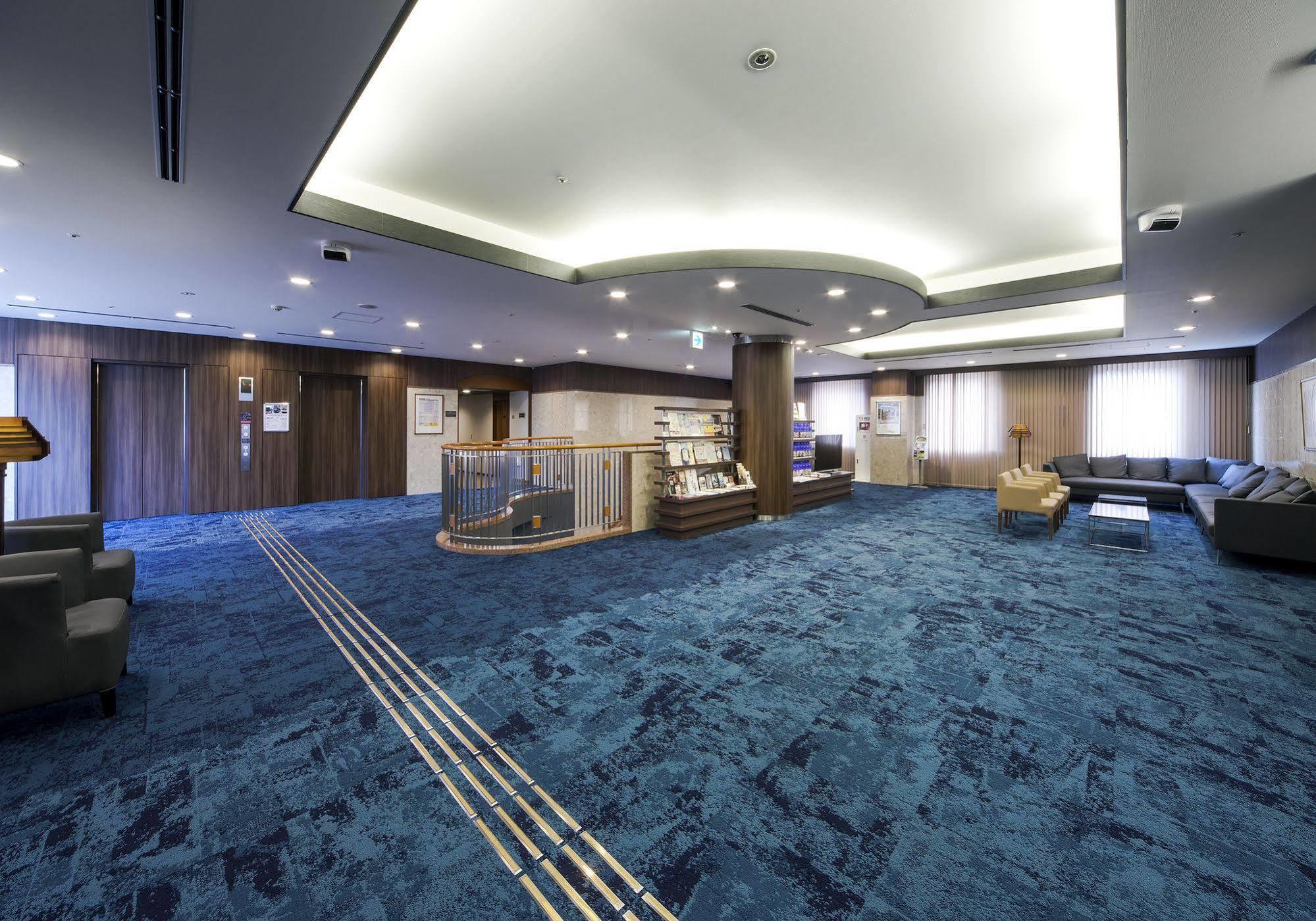 Daiwa Roynet Hotel Тояма Екстер'єр фото